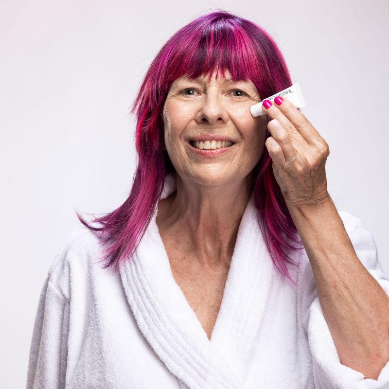 
                      
                        Be Dazzling Lifting Eye Cream
                      
                    