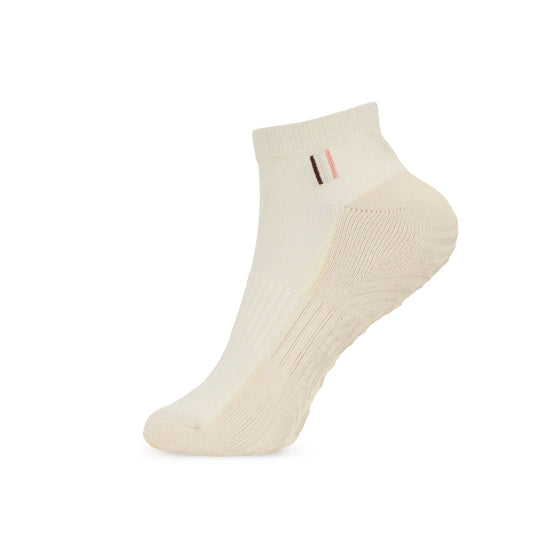 STUDIO GRIPPY ANKLE SOCKS COCONUT