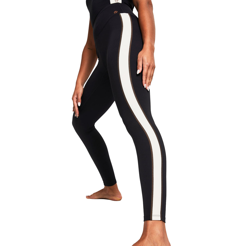 
                      
                        REFORMA SIDE STRIPE HIGH-RISE LEGGING FULL LENGTH BLACK
                      
                    