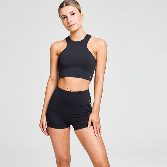 ATTUNE RACER BACK SHORT TOP BLACK/COCONUT