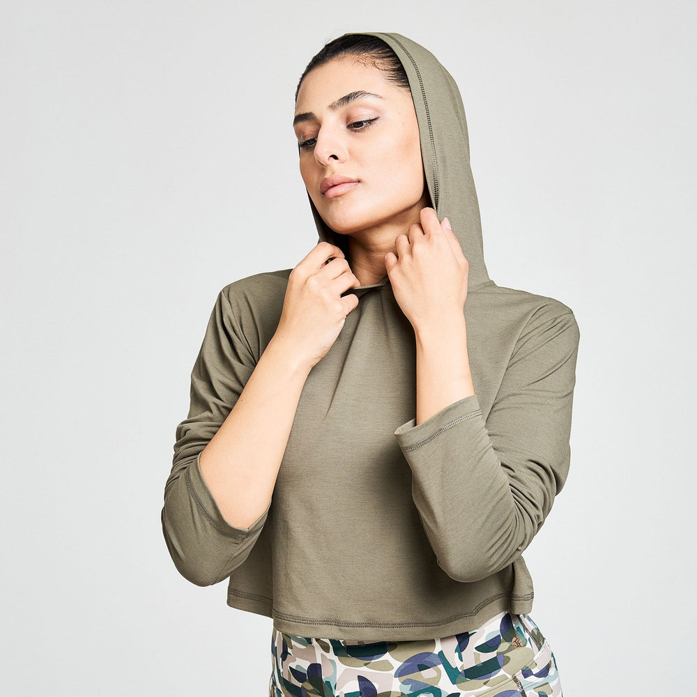 
                      
                        ZEPHYR SHORT BOXY HOODED TEE KHAKI
                      
                    