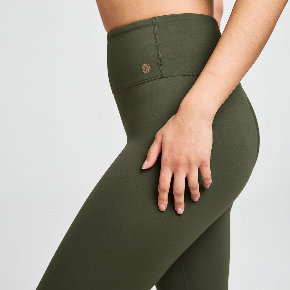 
                      
                        DINAMICA HIGH-RISE LEGGING 7/8 KHAKI
                      
                    