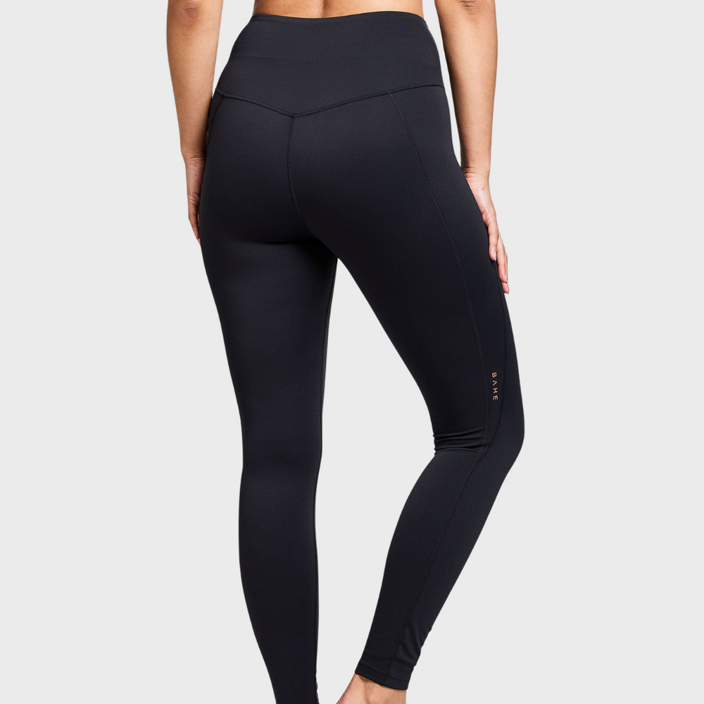 
                      
                        ATTUNE SIDE POCKET LEGGING FULL LENGTH BLACK
                      
                    