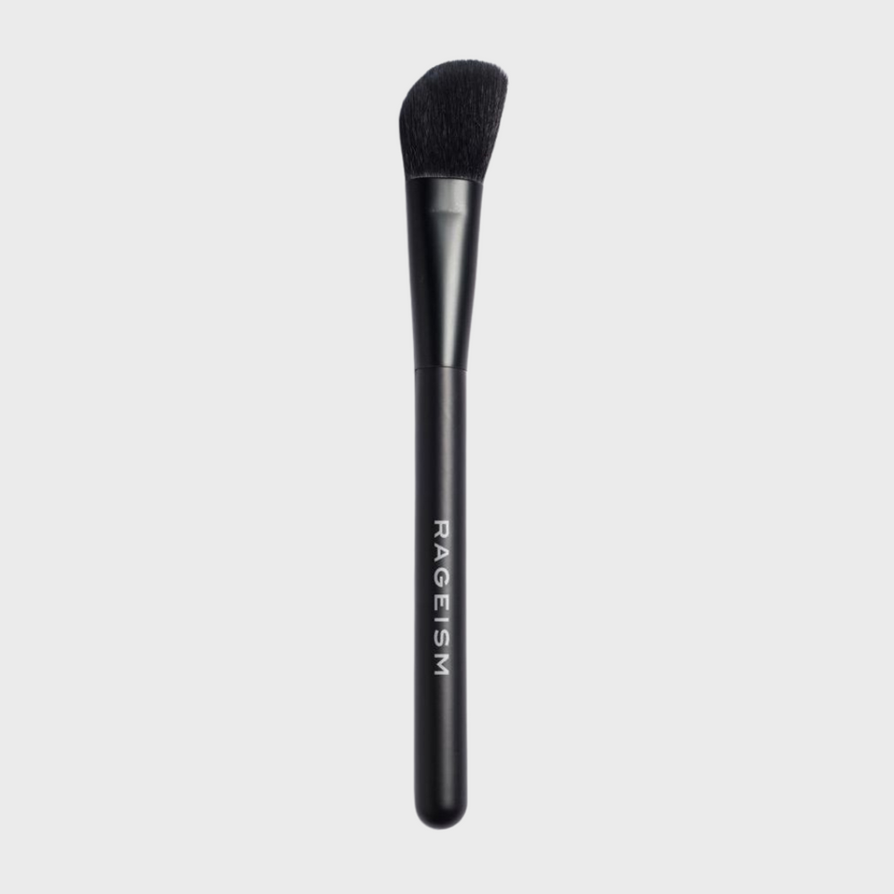 Angled Contouring Brush