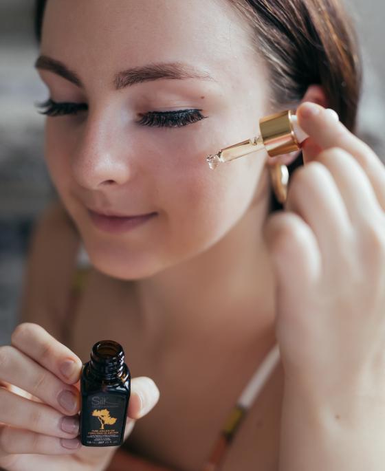 
                      
                        Pure Vegan Argan Oil
                      
                    